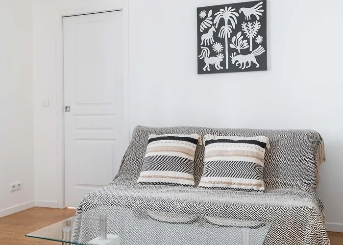 Apartament 2 Pieces Renovee A Neuf 5 - 4p *